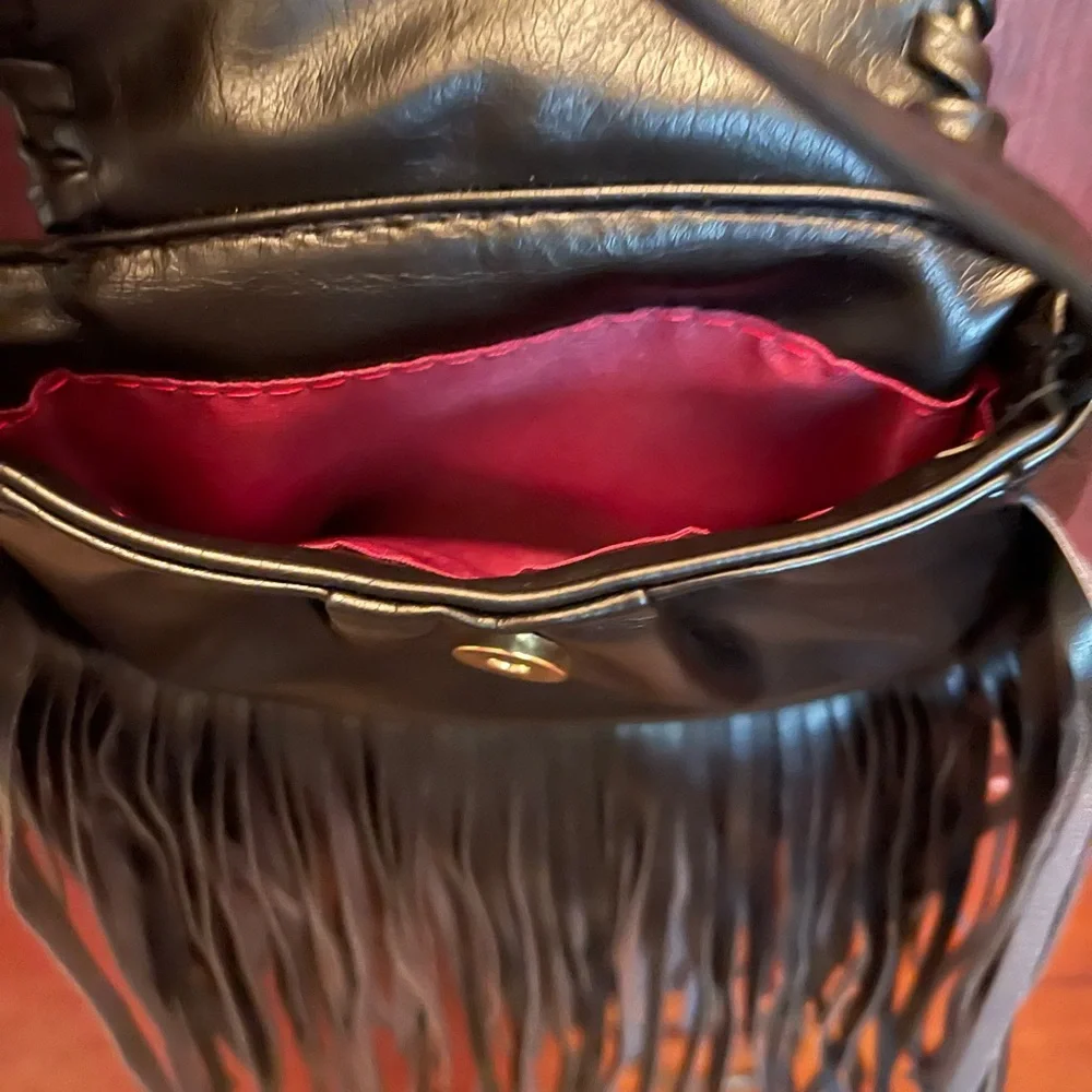 Black Fringe Crossbody Bag - Picture 2 of 2